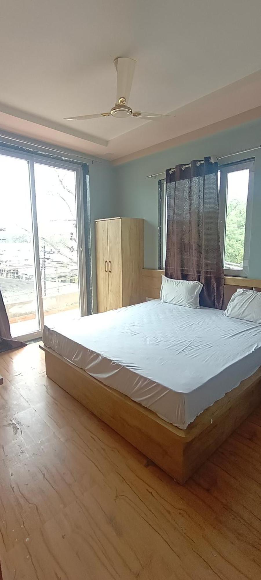 Devi Residency - Near Prem Mandir Bankey Bihari Vrindāvan Zewnętrze zdjęcie